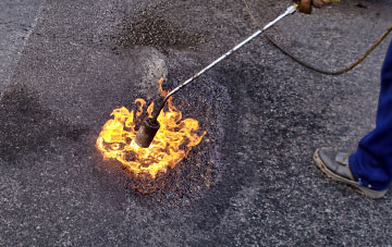 Draycot Cerne flat roofing repairs